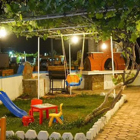 Hotel Oernek Gokceada