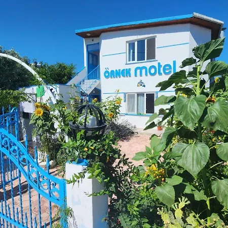 Hotel Oernek Gokceada